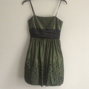 NWT formal dress - size 9/10